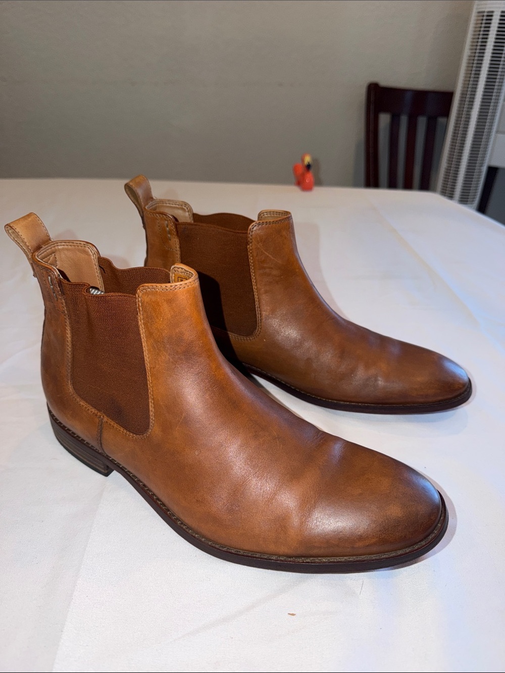 Bostonian men’s Nantasket Hi Chelsea Boot Sz 9.5 EUC